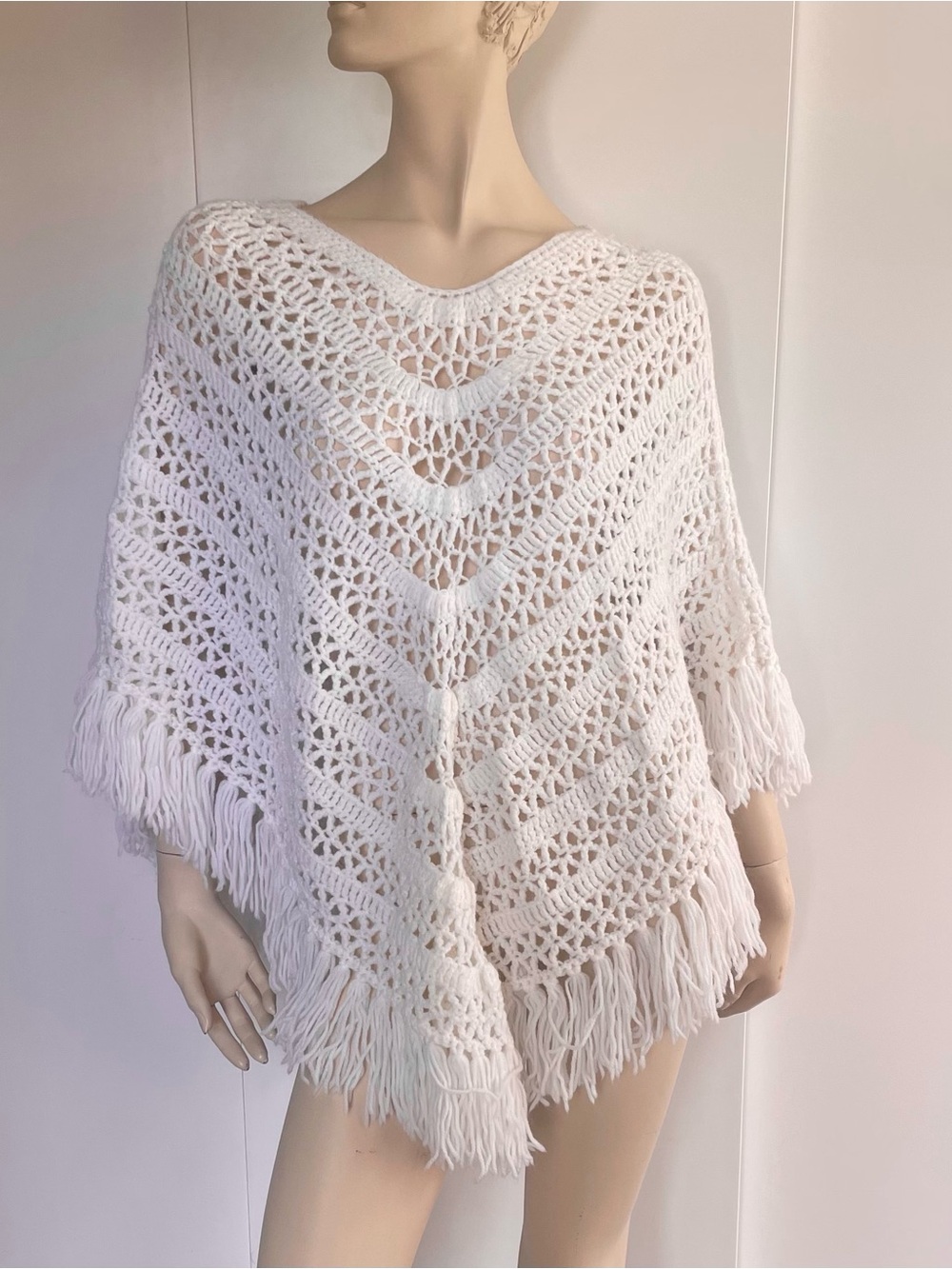 Vintage White Crochet Fringe Poncho